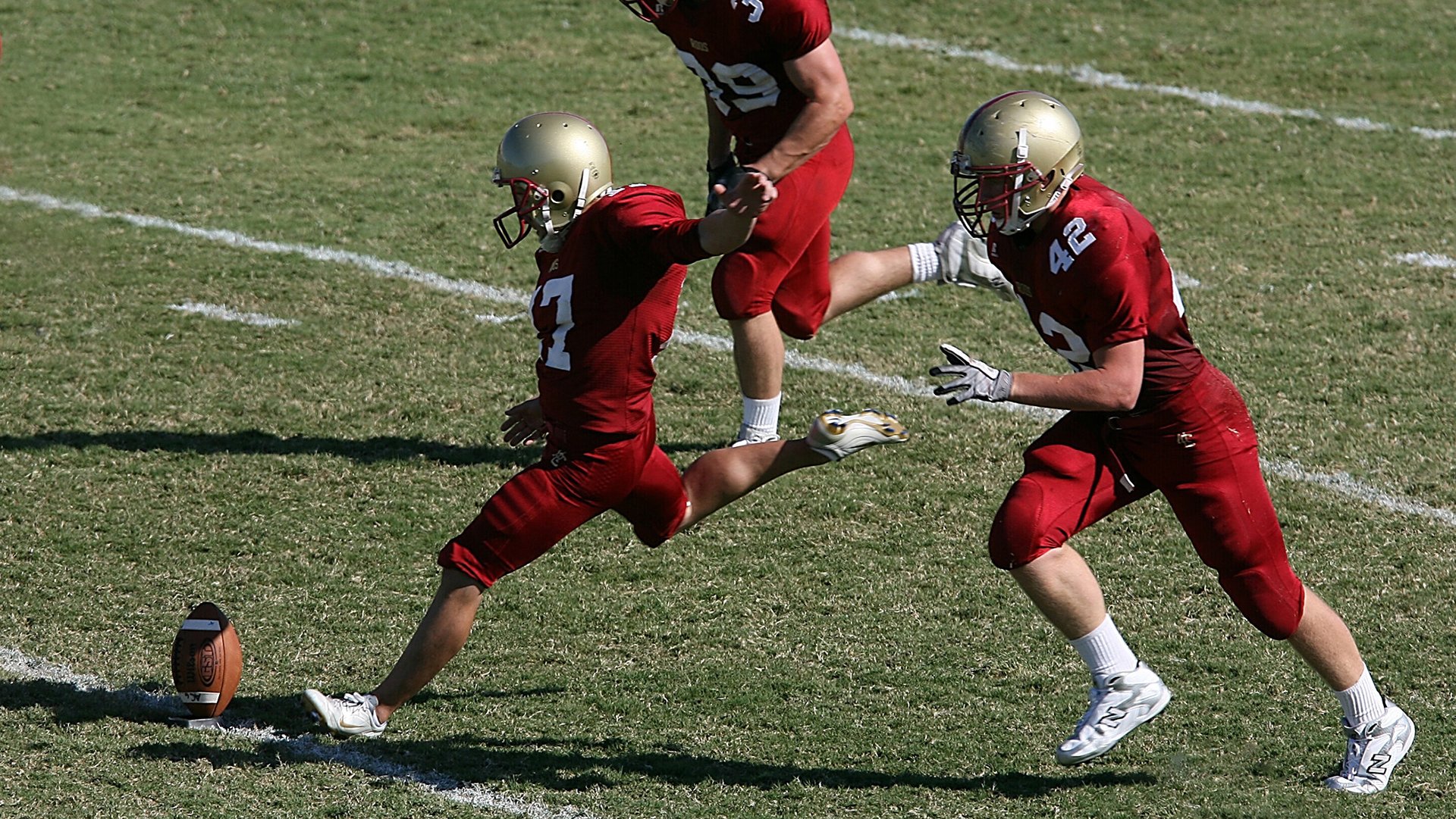 米兰体育app下载-中超球队在主场氛围营造上下功夫引球迷称赞，中超各个球队的主场